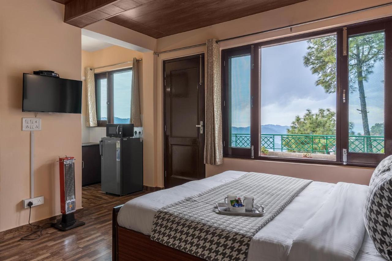 Stayvista At Cecil Cottages With Barbeque, Hill View 卡绍利 外观 照片
