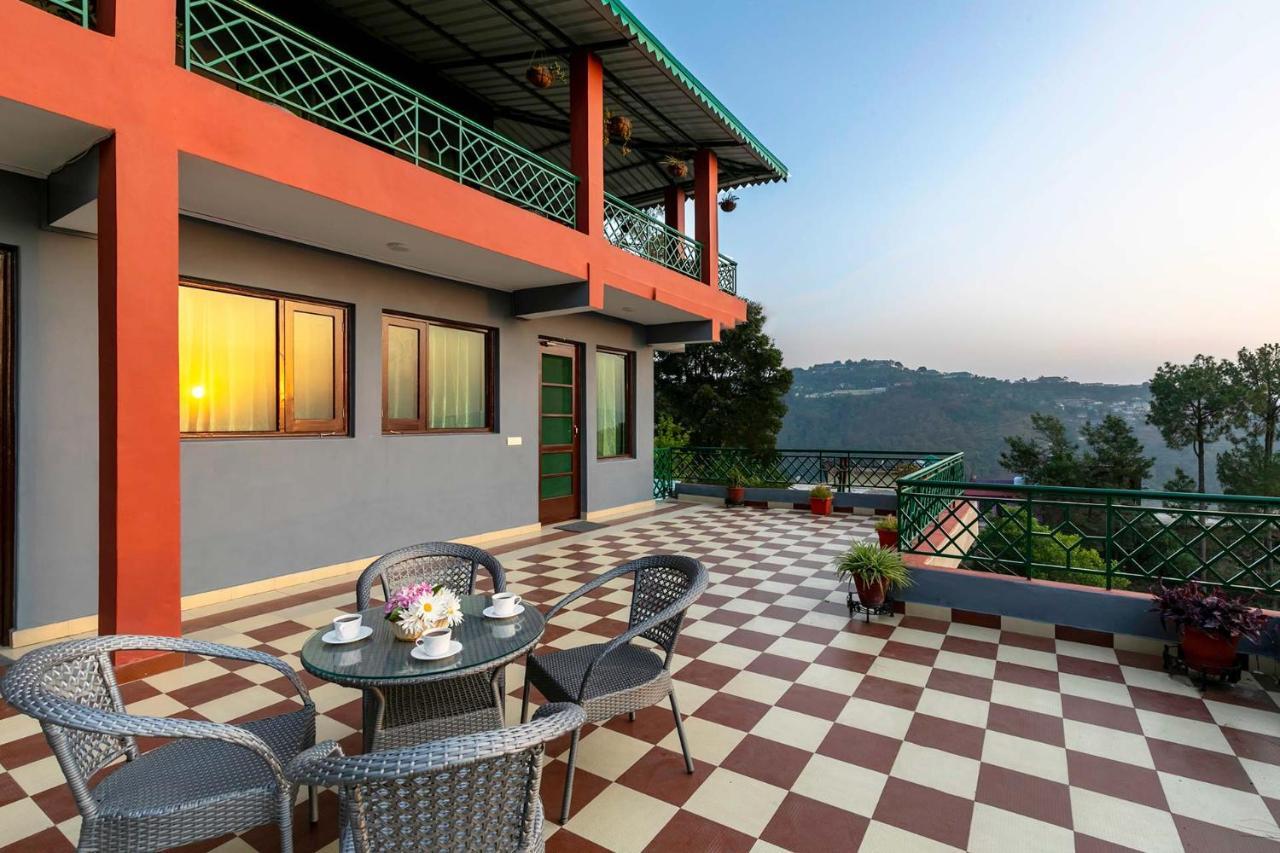 Stayvista At Cecil Cottages With Barbeque, Hill View 卡绍利 外观 照片